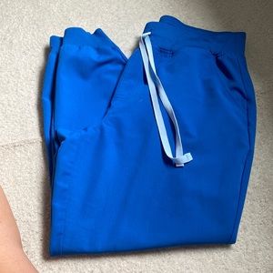 Figs royal blue scrub joggers size large petite